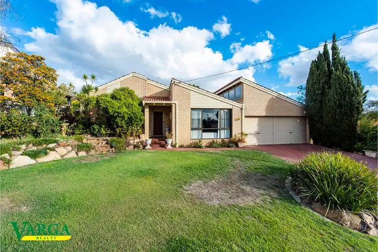 7 Redoubt Road, Willetton WA 6155