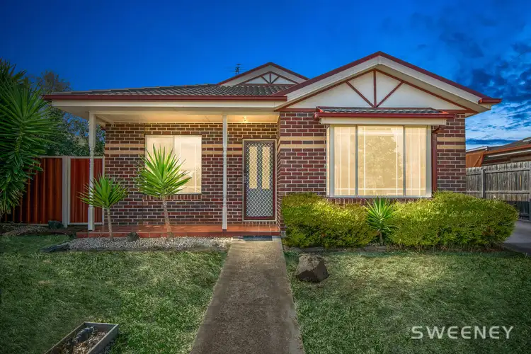 1/63 Myers Parade, Altona Meadows VIC 3028