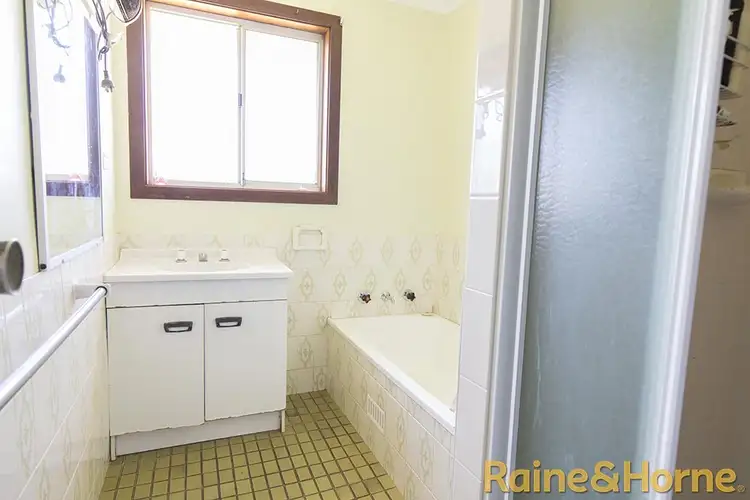 Seventh view of Homely house listing, 9 Edinburgh Avenue, Dubbo NSW 2830