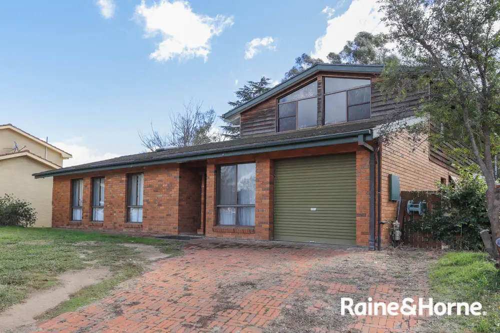 Main view of Homely house listing, 10 Miriyan Drive, Kelso NSW 2795