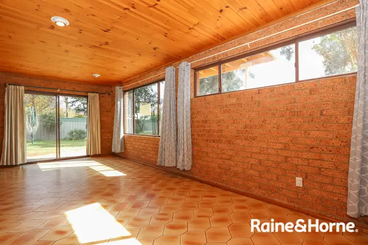 Fifth view of Homely house listing, 10 Miriyan Drive, Kelso NSW 2795