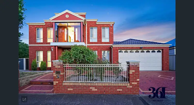 1 Milburn Circuit, Caroline Springs VIC 3023