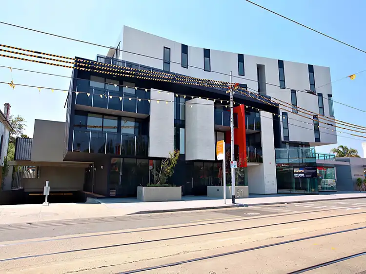 Main view of Homely apartment listing, 220/81 Riversdale Road, Hawthorn VIC 3122