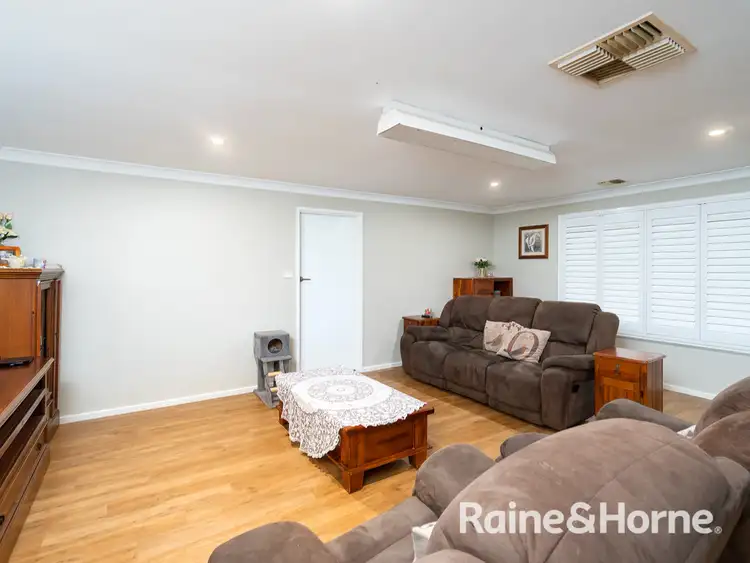 Sixth view of Homely house listing, 430 Kooringal Road, Lake Albert NSW 2650