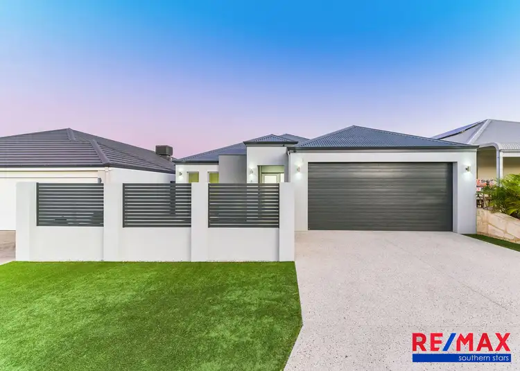 6 Serisier Parkway, Queens Park WA 6107