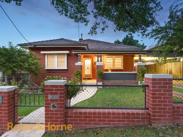 40 GRANDVIEW AVENUE, Turvey Park NSW 2650