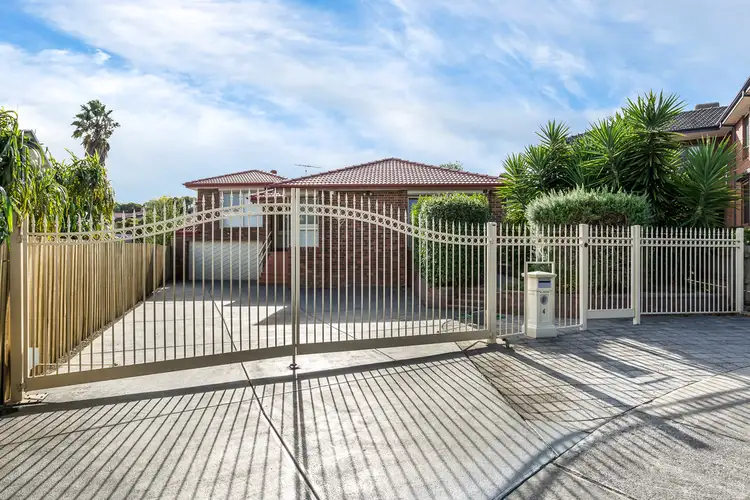 Second view of Homely house listing, 4 McRae Mews, Endeavour Hills VIC 3802