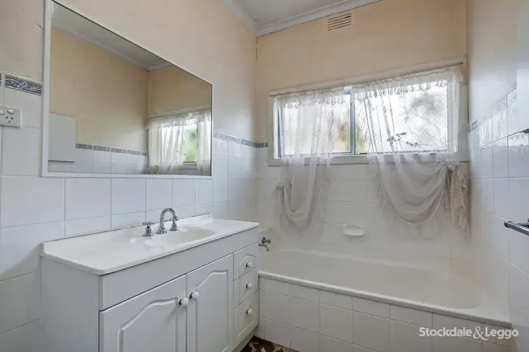 Sixth view of Homely house listing, 7 Byfield Street, Reservoir VIC 3073