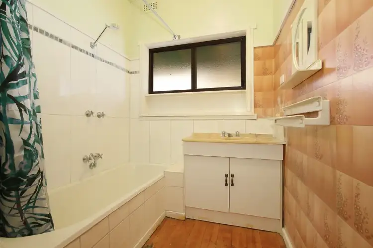 Sixth view of Homely house listing, 37 Bridge Street West, Benalla VIC 3672