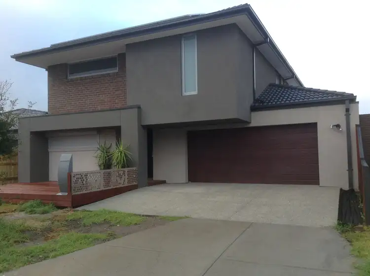 14 Fontana Close
