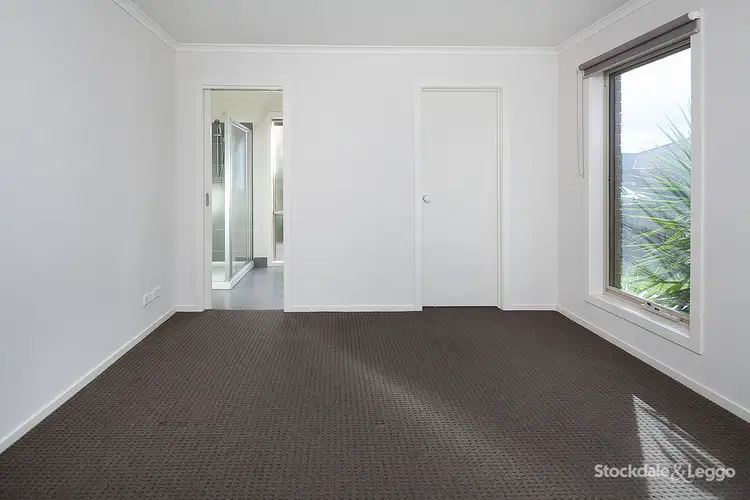 Fourth view of Homely house listing, 7 Lorikeet Court, Pakenham VIC 3810
