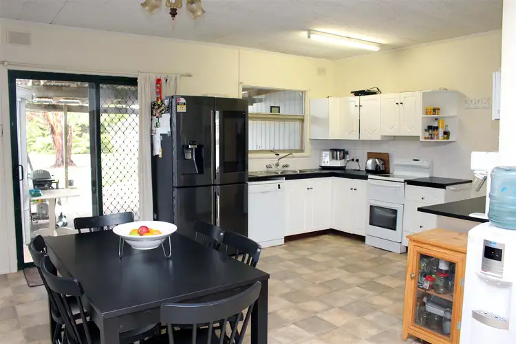 Second view of Homely house listing, 136 Racecourse Road, Bordertown SA 5268