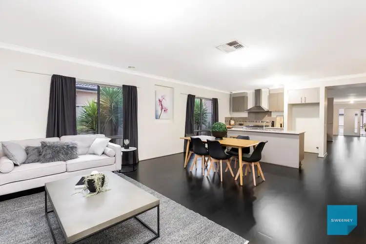 Seventh view of Homely house listing, 8 Flinders Place, Caroline Springs VIC 3023