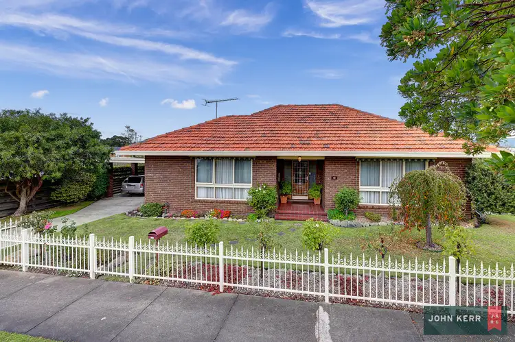 10 Barton Street, Newborough VIC 3825