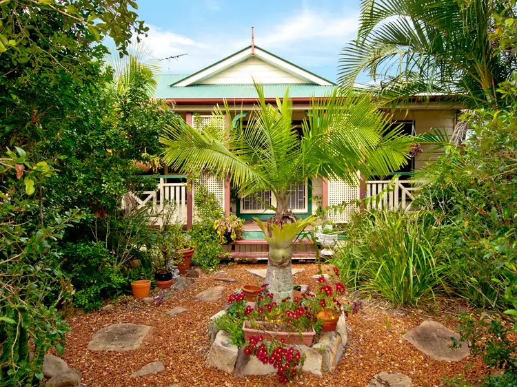 Second view of Homely house listing, 16 LAKE BREEZE DRIVE, Loganholme QLD 4129