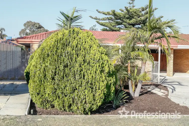 Third view of Homely semi-detached listing, 4B Synnot View, Marangaroo WA 6064