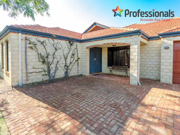 18 Granada Loop, Seville Grove WA 6112