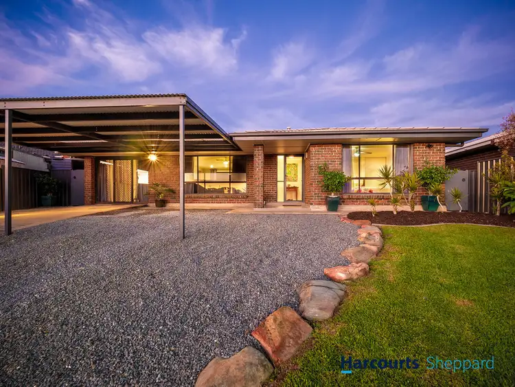10 Coringle Crescent, Hallett Cove SA 5158