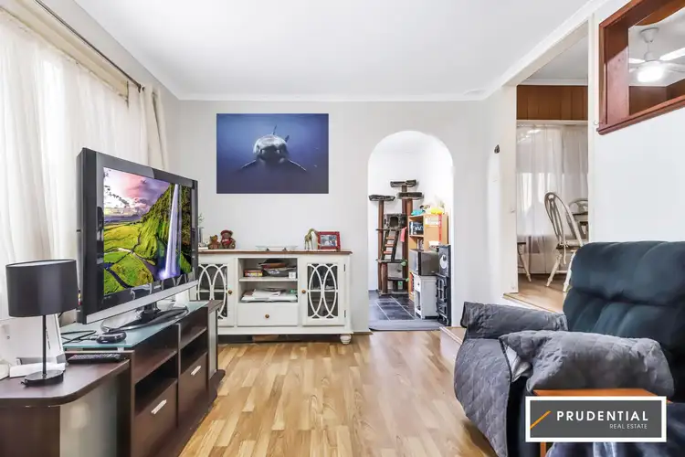 Second view of Homely house listing, 31 O'Neile Crescent, Lurnea NSW 2170