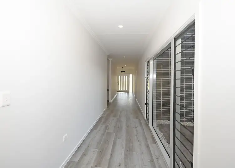 Fifth view of Homely house listing, 4 Peppermint Circuit, Nikenbah QLD 4655