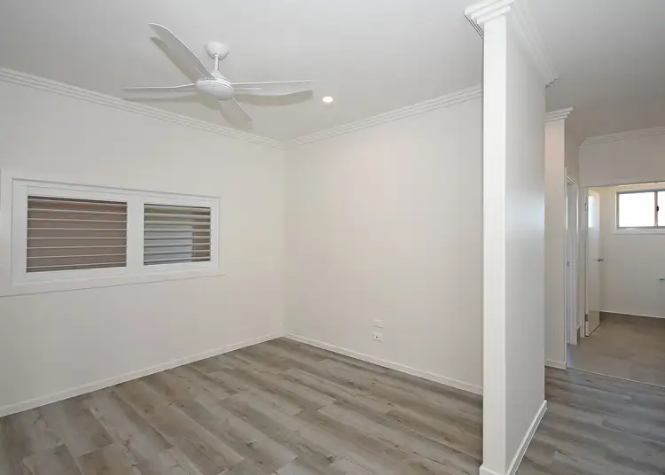 Sixth view of Homely house listing, 4 Peppermint Circuit, Nikenbah QLD 4655