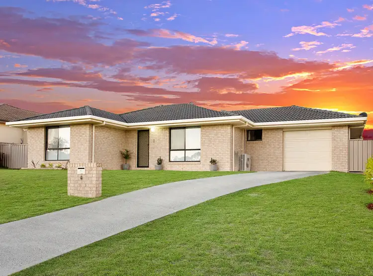 8 Pyrus Drive, Taree NSW 2430