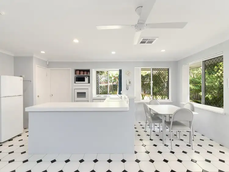 Sixth view of Homely house listing, 2 Esther Place, Gosnells WA 6110