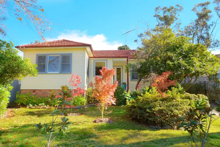12 Shillington Street, Blackheath NSW 2785