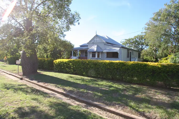 12 Pinnacle Street, Springsure QLD 4722