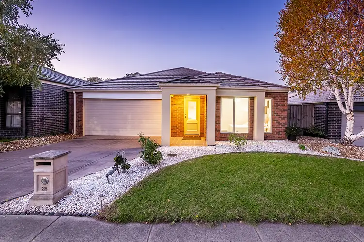 28 Westbury Way, Lyndhurst VIC 3975