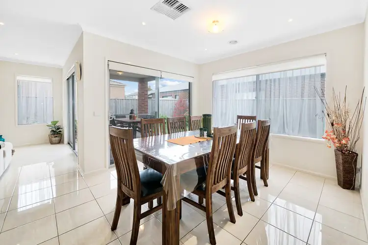 Fifth view of Homely house listing, 14 Hill Farm Drive, Clyde VIC 3978