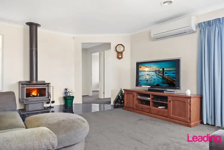 Fifth view of Homely house listing, 23 Kingsley Drive, Sunbury VIC 3429