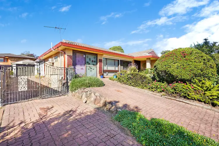72 Currawong Street, Ingleburn NSW 2565