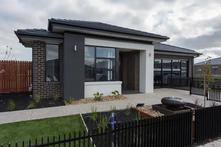 13 McInerney Road, Kalkallo VIC 3064