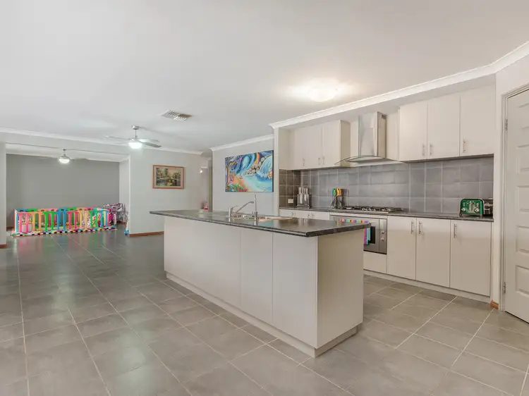 Seventh view of Homely house listing, 21 Milverton Loop, Leda WA 6170