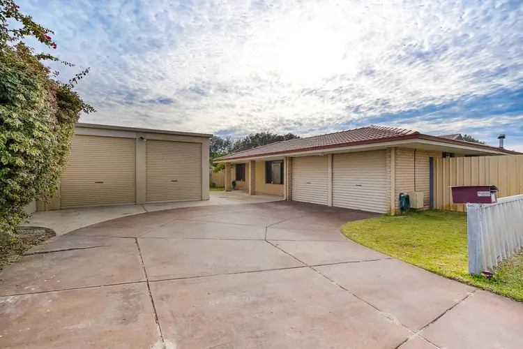 Second view of Homely house listing, 14 Galleon Court, Safety Bay WA 6169