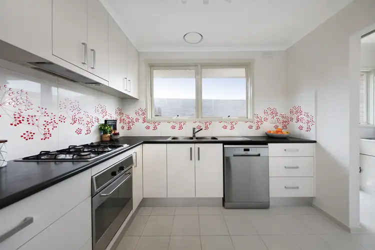 Second view of Homely villa listing, 4/34 Broadway, Bonbeach VIC 3196
