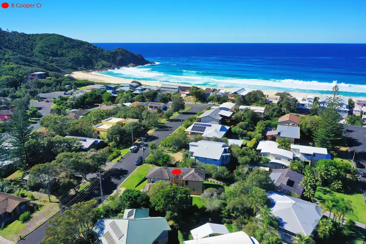 Second view of Homely house listing, 8 Cooper Crescent, Boomerang Beach NSW 2428