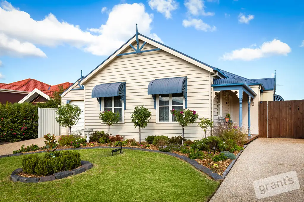 Main view of Homely house listing, 5 Avoca Place, Pakenham VIC 3810