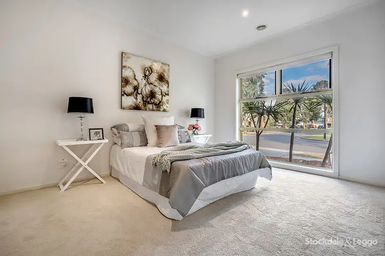 Second view of Homely house listing, 5 Northumberland Circuit, Craigieburn VIC 3064