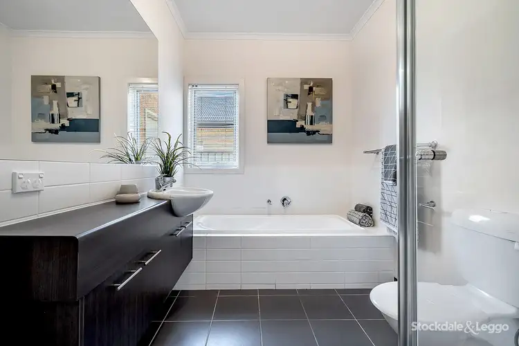 Seventh view of Homely house listing, 5 Northumberland Circuit, Craigieburn VIC 3064