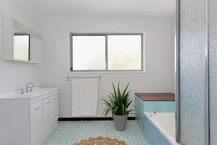 Sixth view of Homely house listing, 8 Birditt Court, Glenella QLD 4740