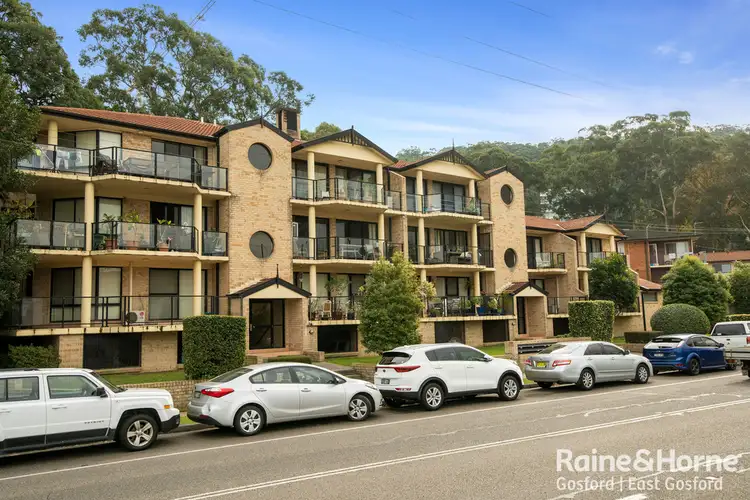 9/11 Riou Street, Gosford NSW 2250