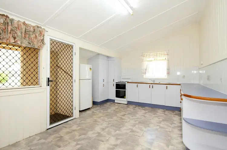 Fifth view of Homely house listing, 2 FISHER STREET, West Gladstone QLD 4680