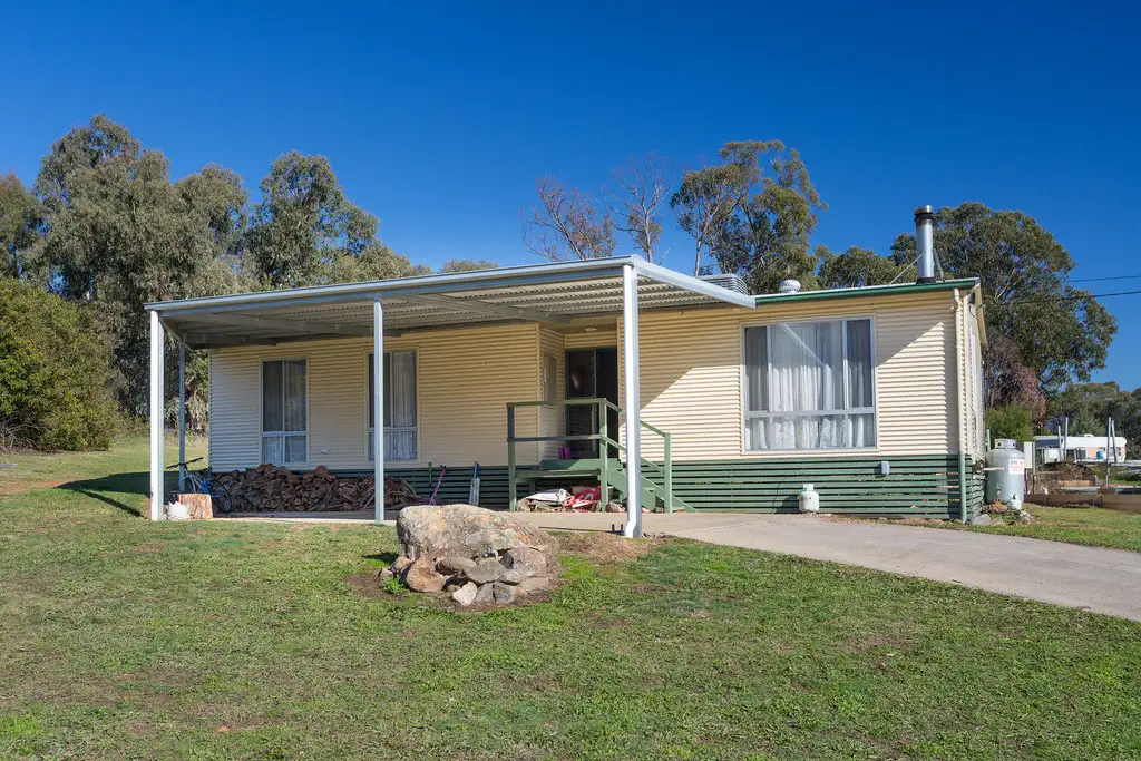 Main view of Homely house listing, 11 Cross Ave, Dartmouth VIC 3701