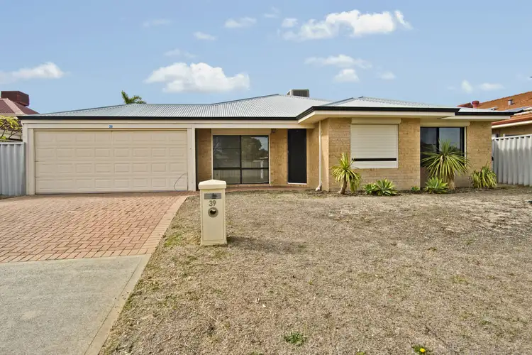 39 Montebourg Meander, Port Kennedy WA 6172
