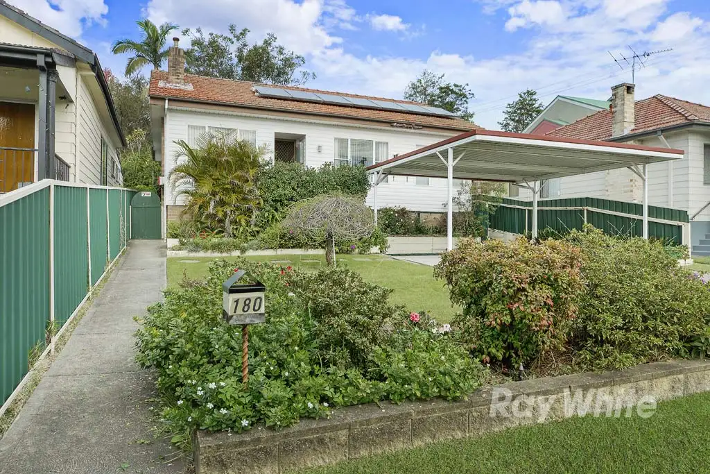 Main view of Homely house listing, 180 The Boulevarde, Toronto NSW 2283