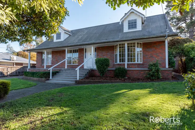 31 Parklands Parade, Newnham TAS 7248