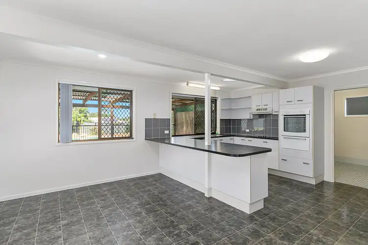 Fourth view of Homely house listing, 4 Kaloma Court, Alexandra Hills QLD 4161