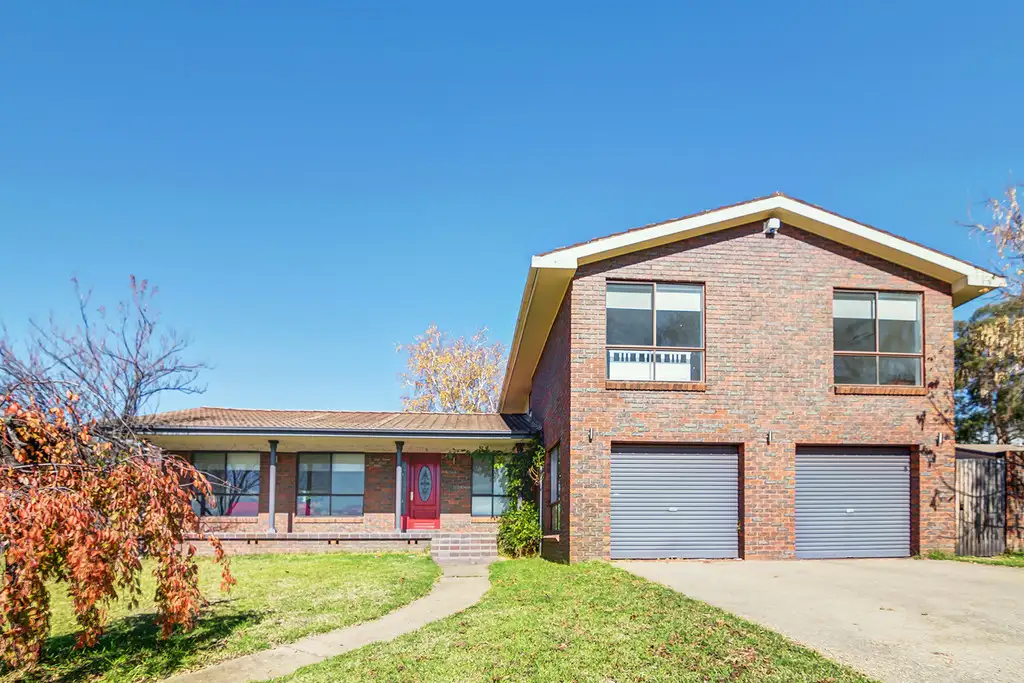 Main view of Homely house listing, 4 Winslow Place, West Bathurst NSW 2795